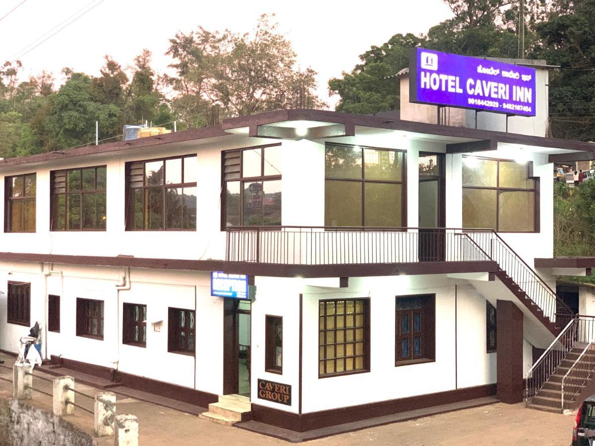 Hotel Caveri Inn Мадикери Екстериор снимка